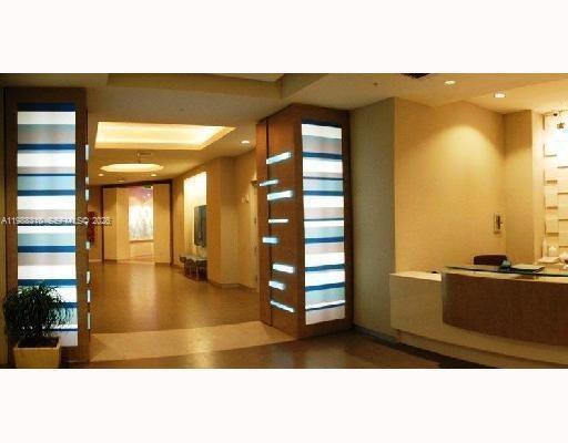 1900 N Bayshore Dr # 2606