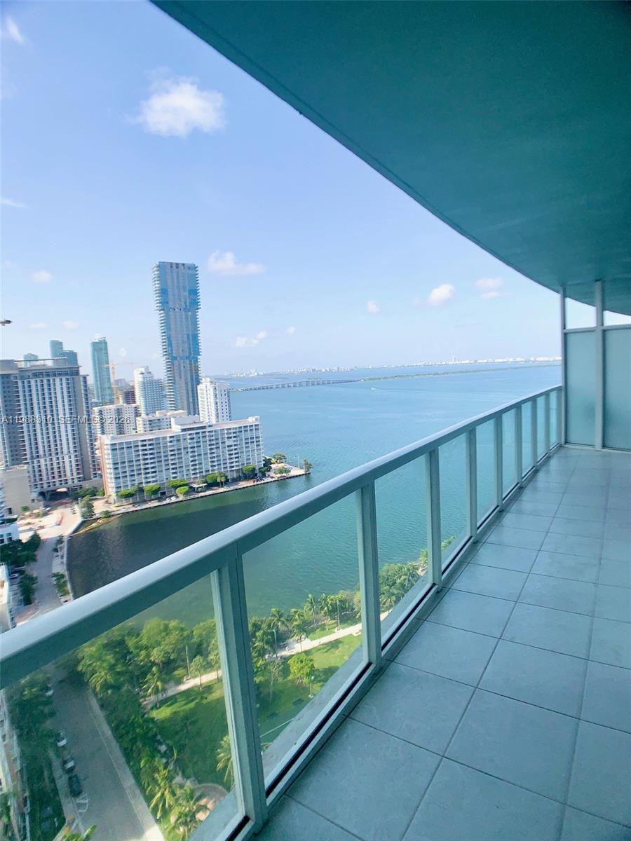 1900 N Bayshore Dr # 2606