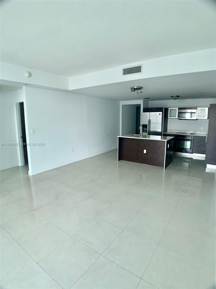 1900 N Bayshore Dr # 2606