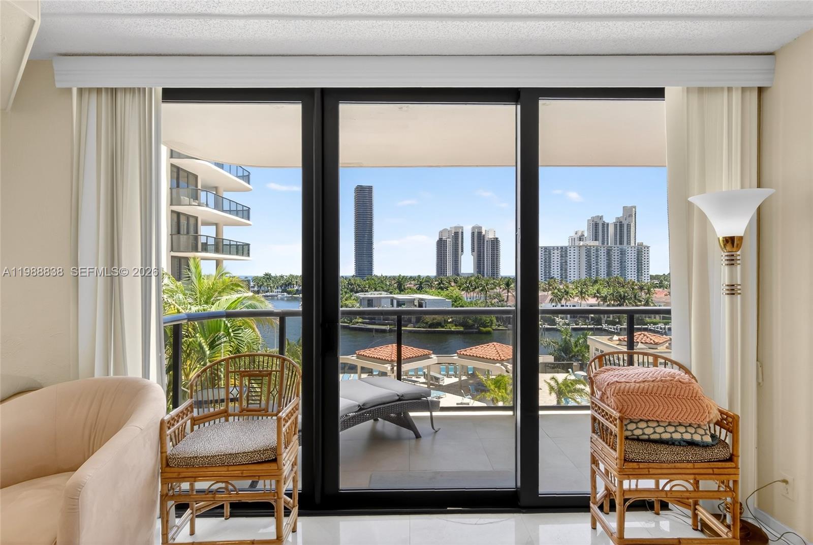 19667 Turnberry Way # 6A