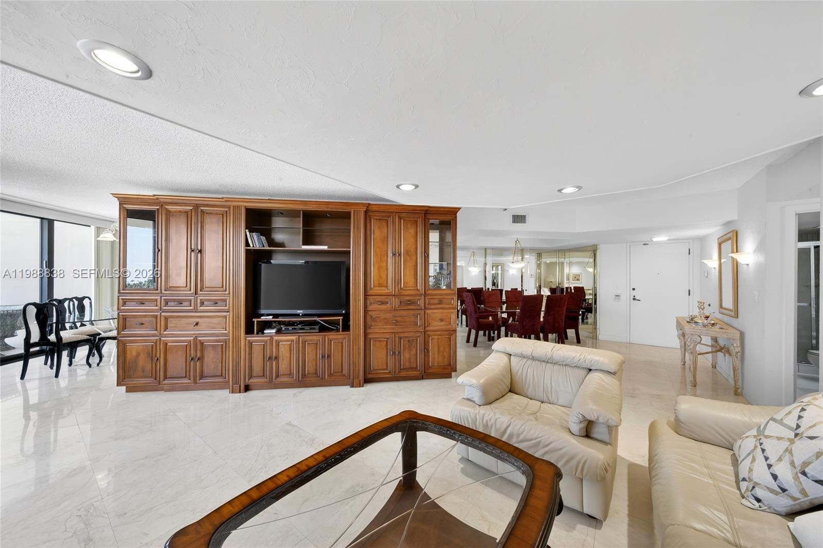 19667 Turnberry Way # 6A