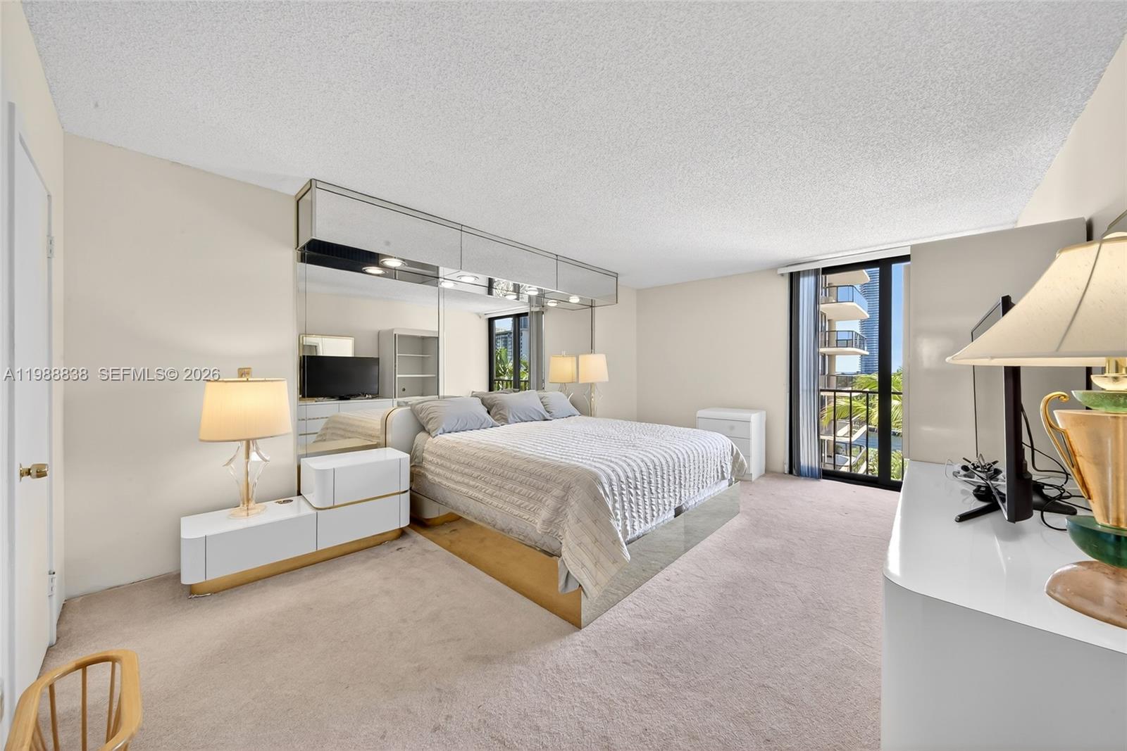 19667 Turnberry Way # 6A