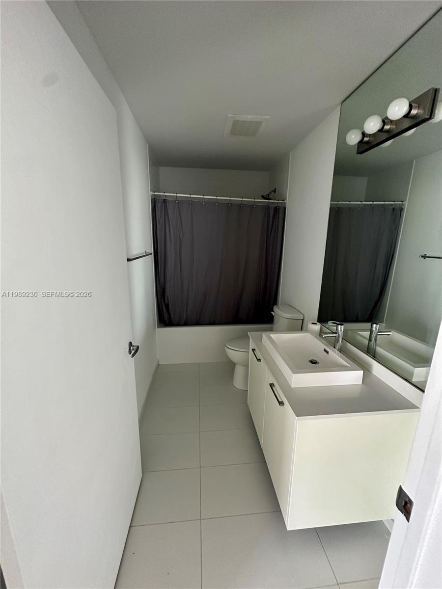 151 SE 1st St # 1608