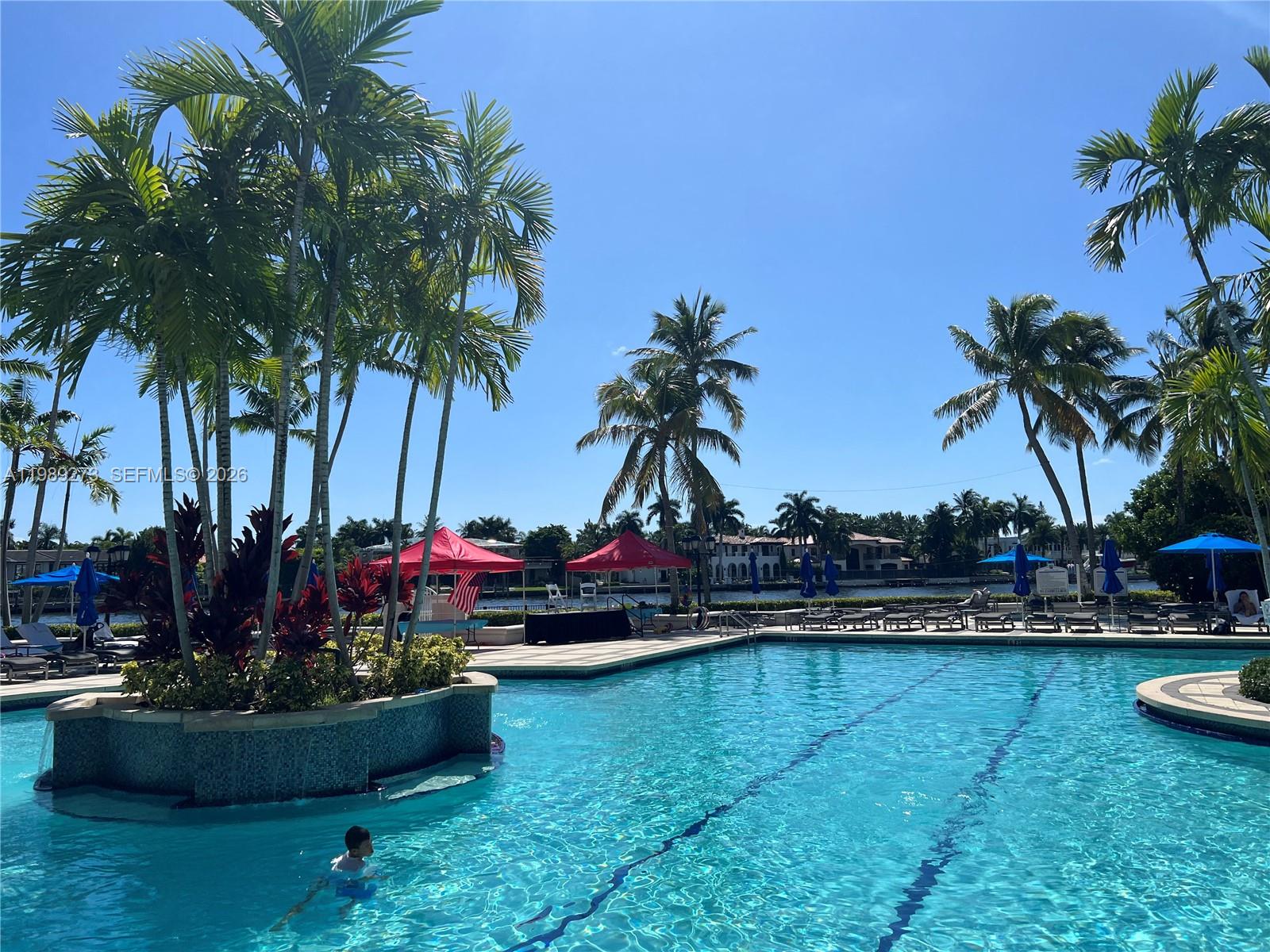 21050 Point Pl # 702