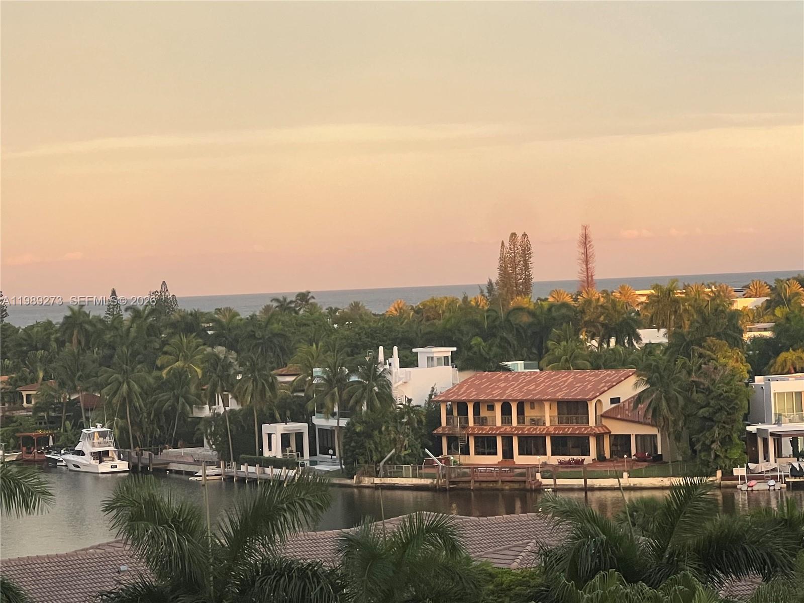 21050 Point Pl # 702