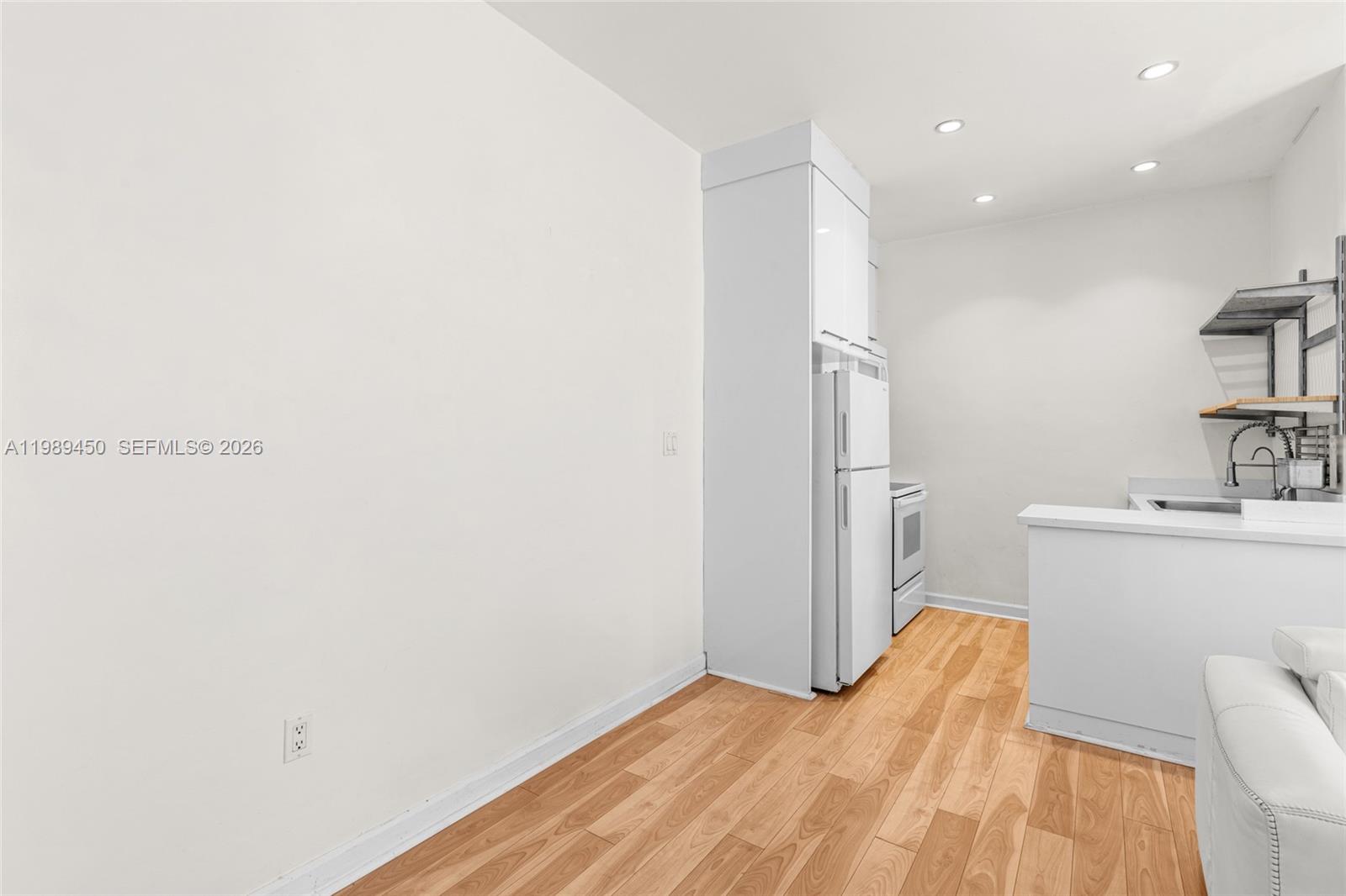 1211 Pennsylvania Ave # E1