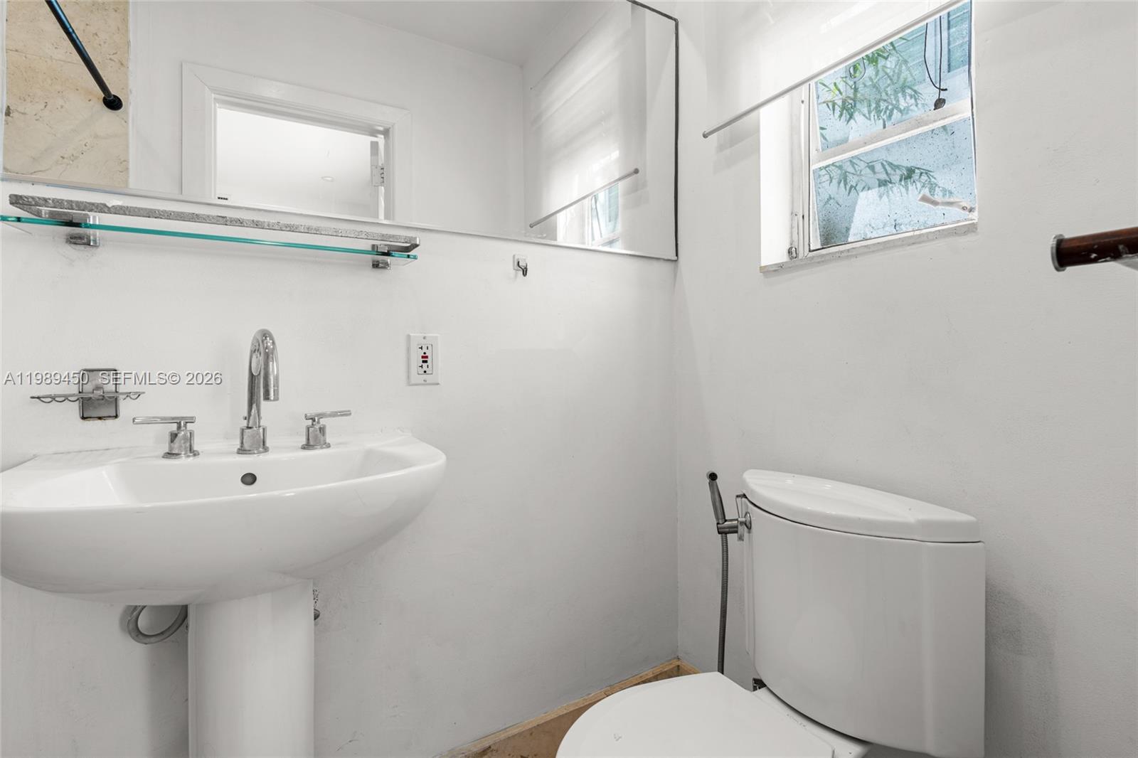 1211 Pennsylvania Ave # E1