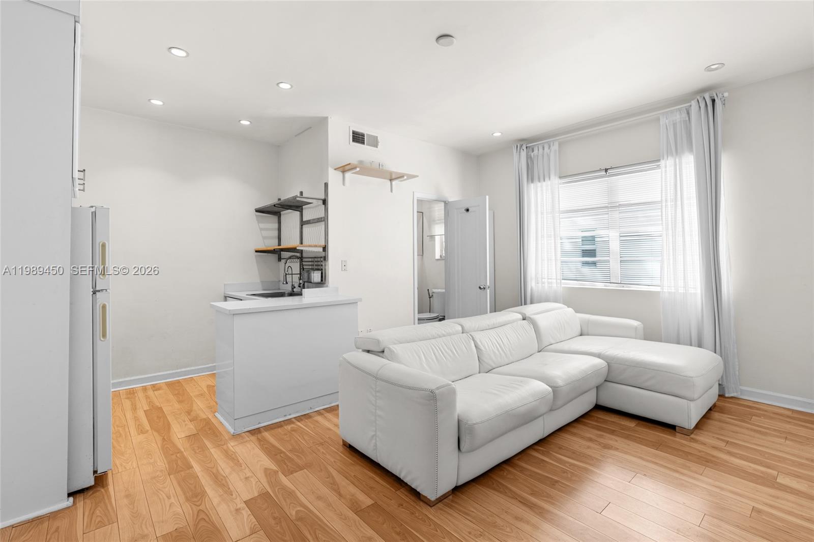 1211 Pennsylvania Ave # E1