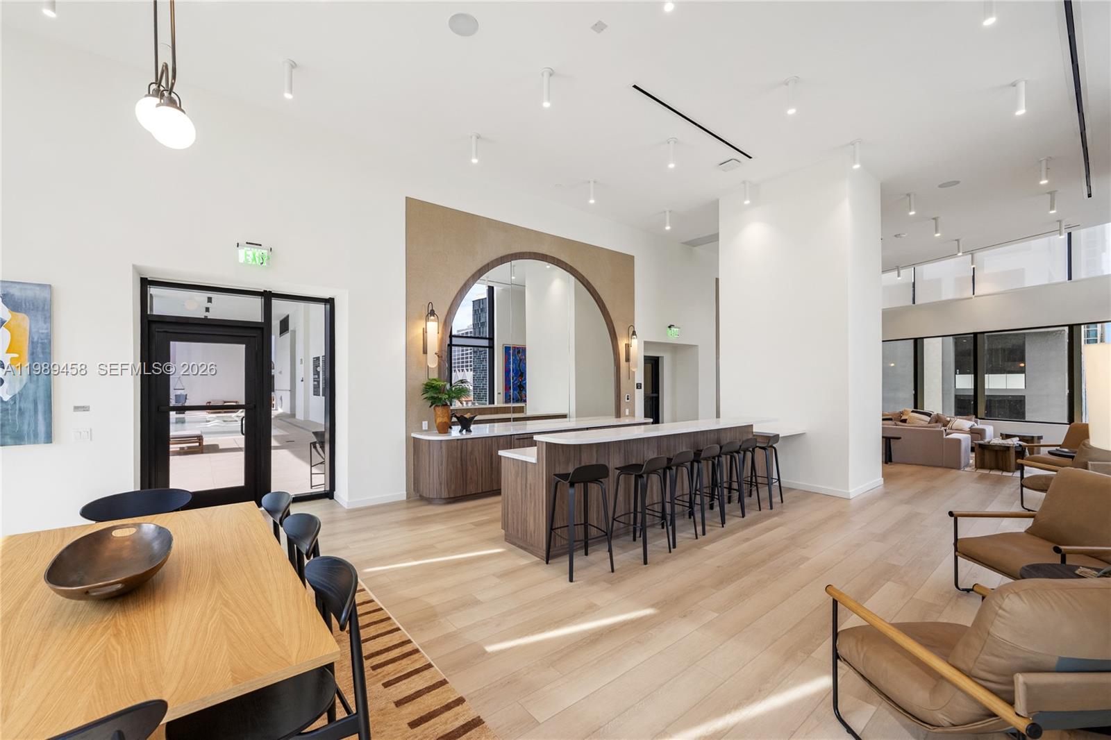 225 N Miami Ave. Unit: 3107