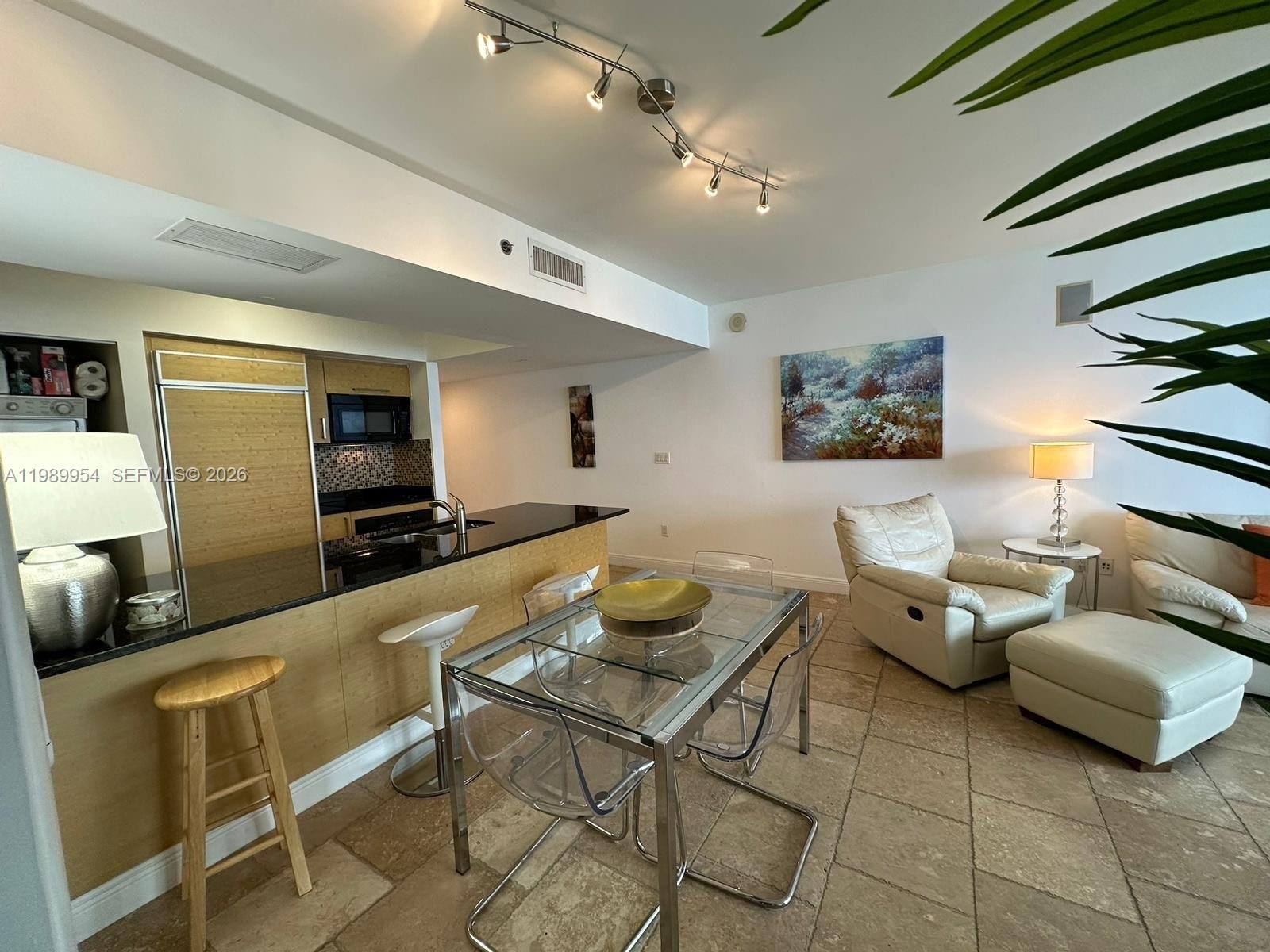 1830 S Ocean Dr # 4010