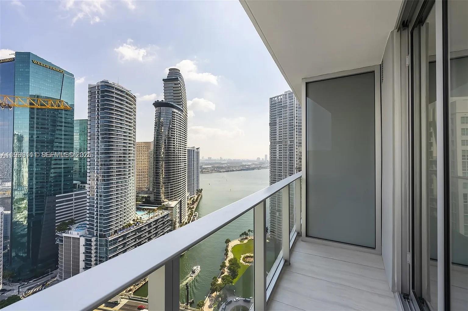 77 SE 5th street # 2709