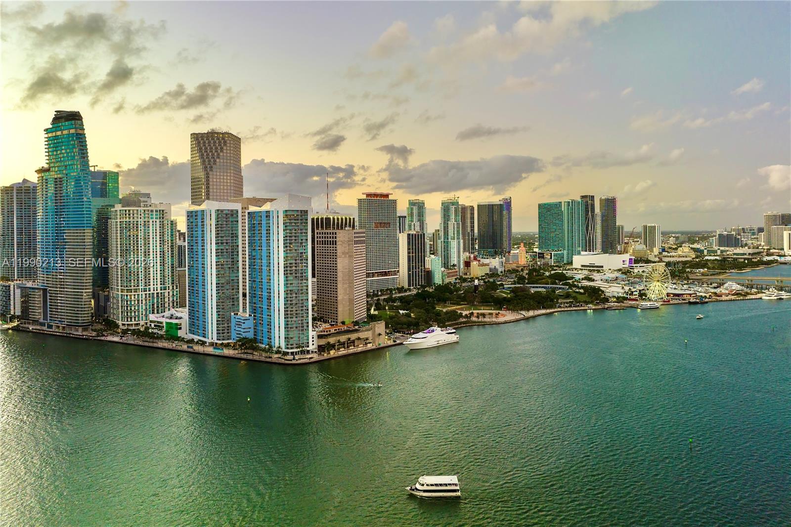 325 S Biscayne Blvd # 1718