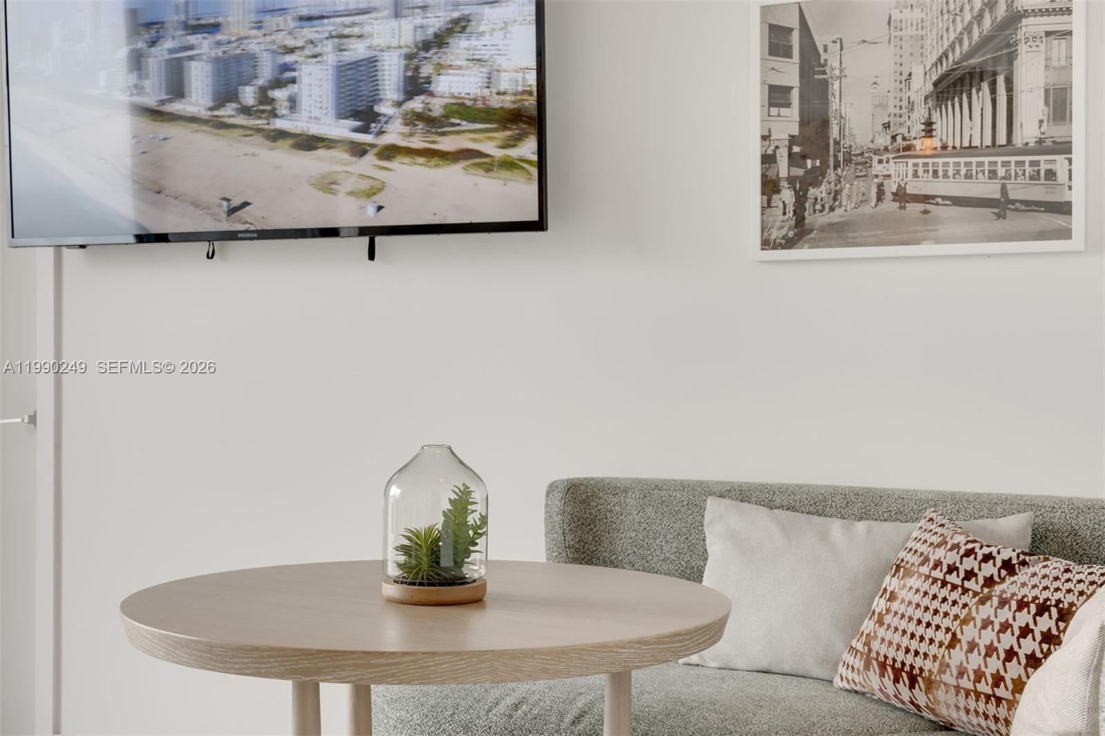 159 NE 6th St # 2607