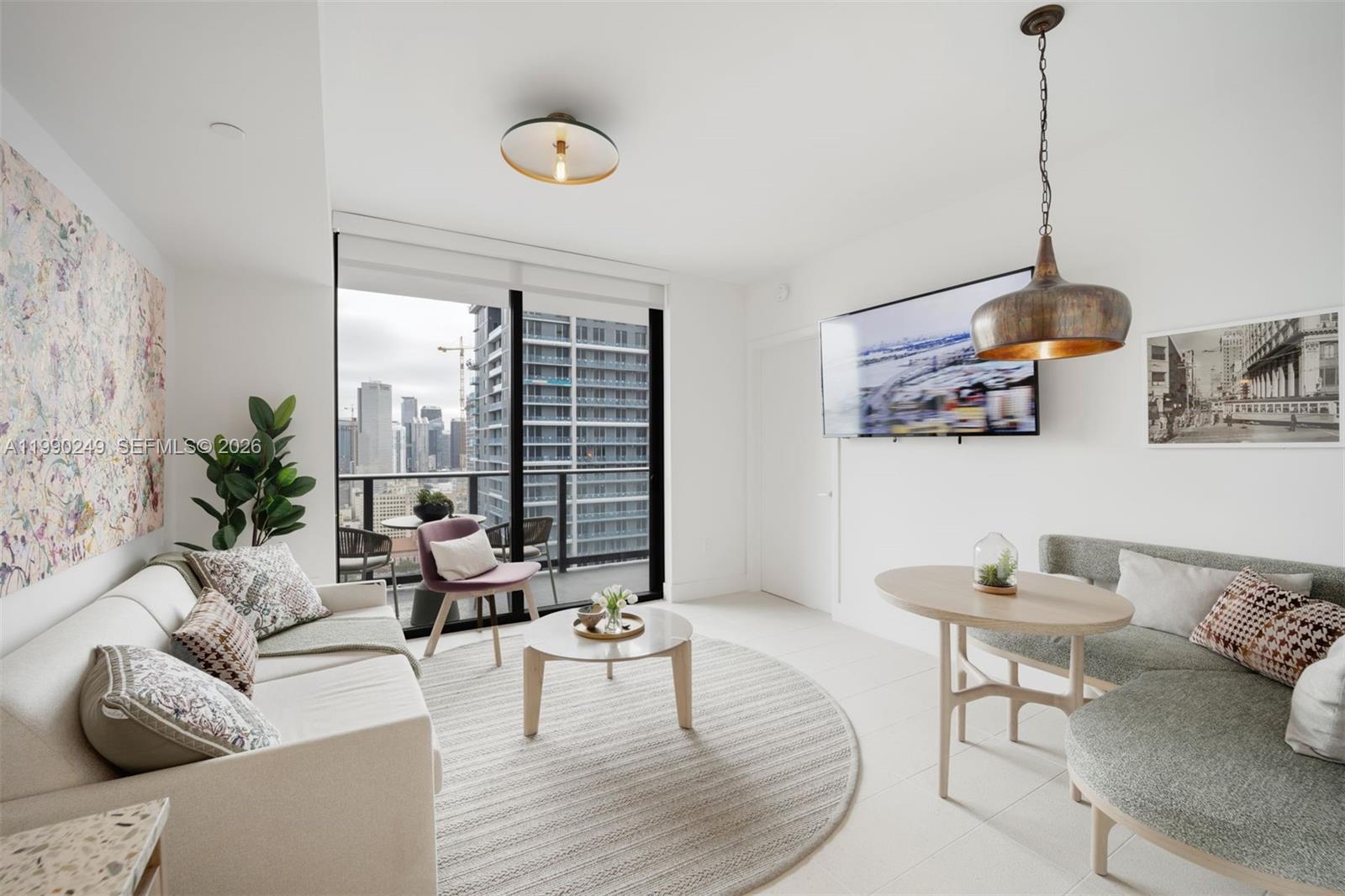 159 NE 6th St # 2607