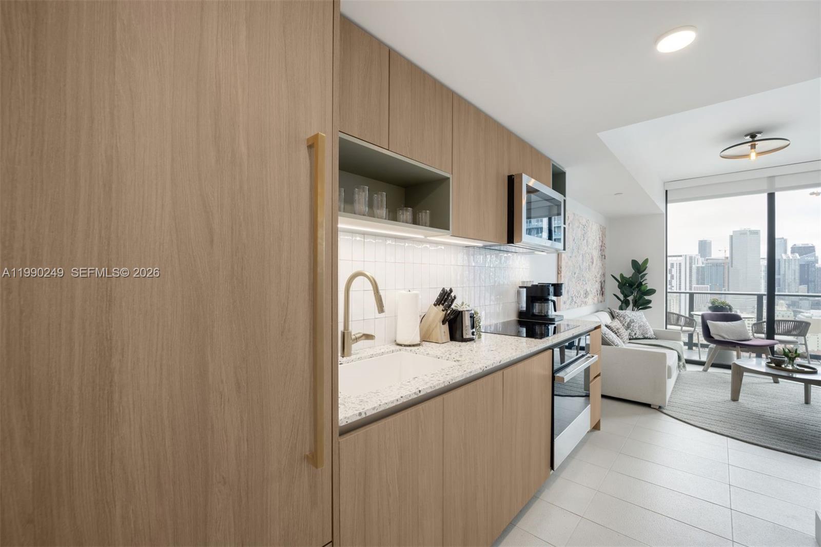 159 NE 6th St # 2607