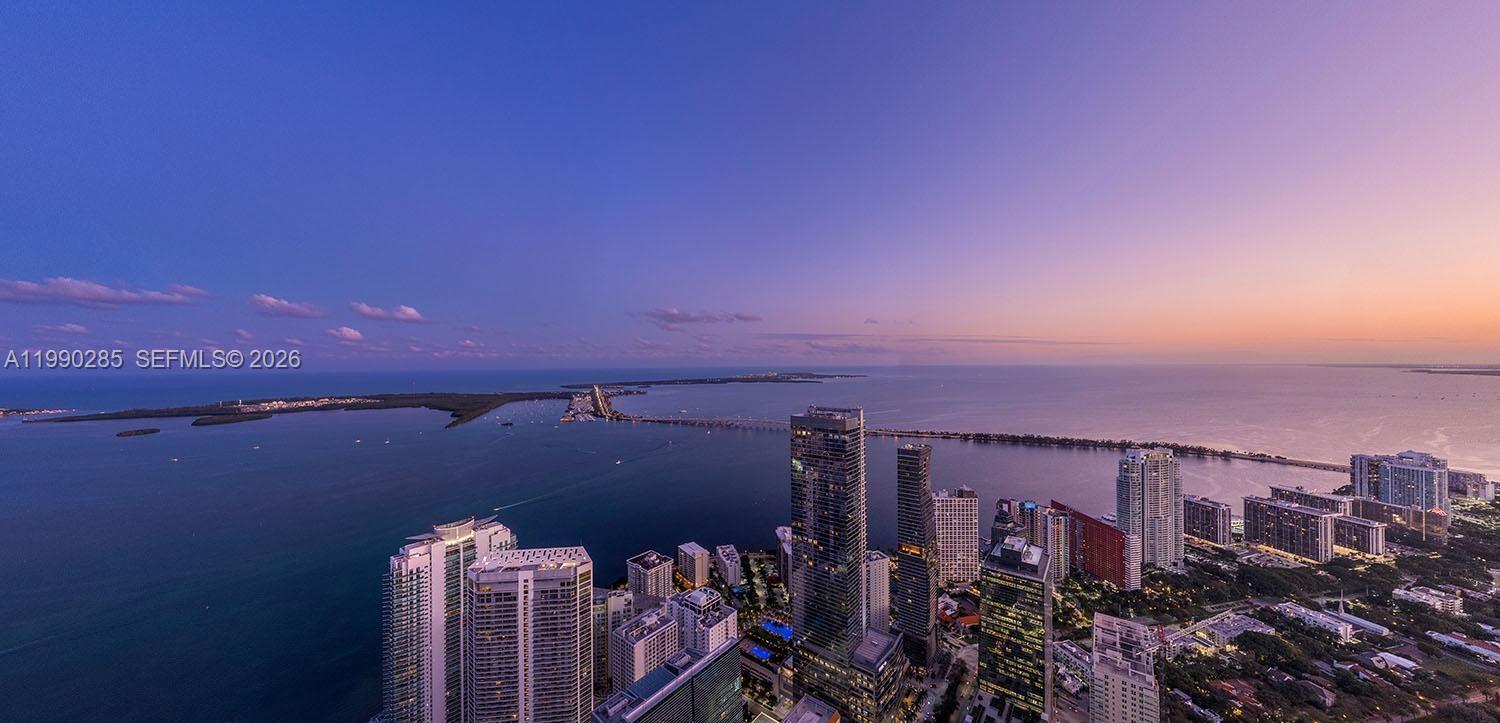 1210 Brickell Ave # 7001