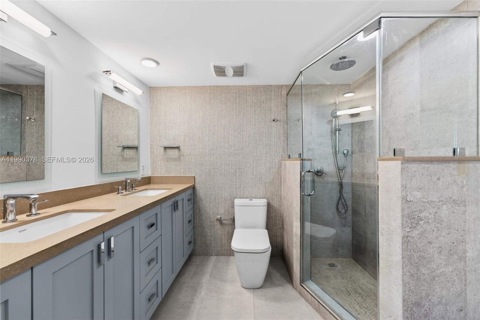 3725 S Ocean Dr # 1024