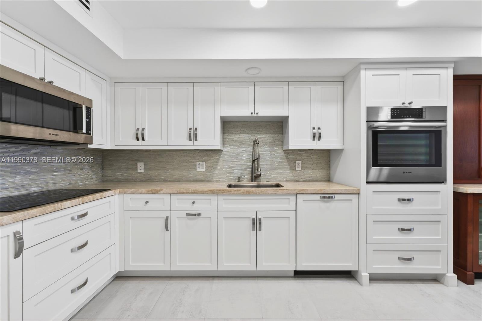 3725 S Ocean Dr # 1024