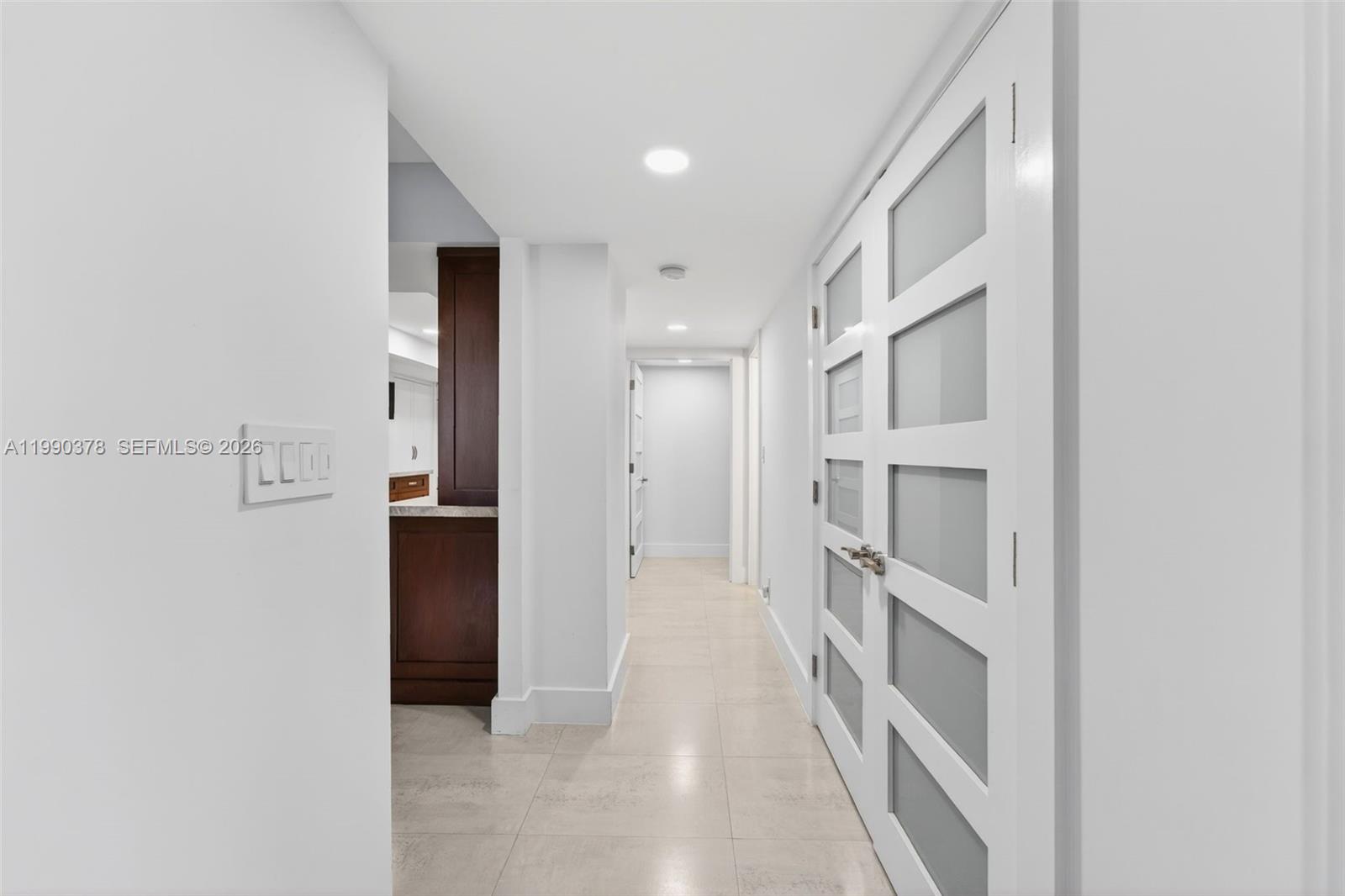 3725 S Ocean Dr # 1024