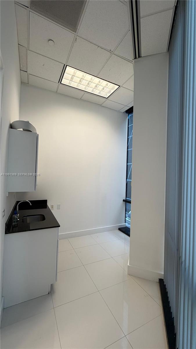 1200 Brickell Ave Unit: 200 D/E/F
