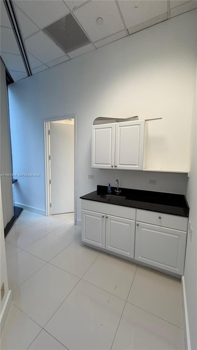 1200 Brickell Ave Unit: 200 D/E/F