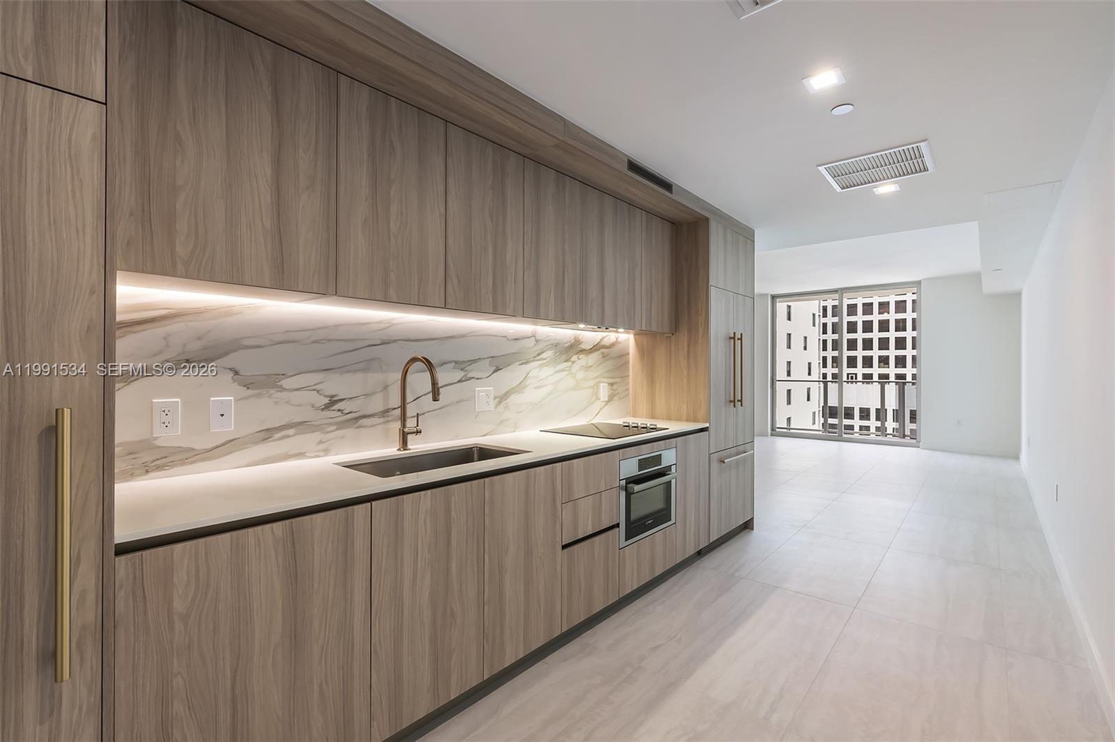 77 SE 5th Street # 2403