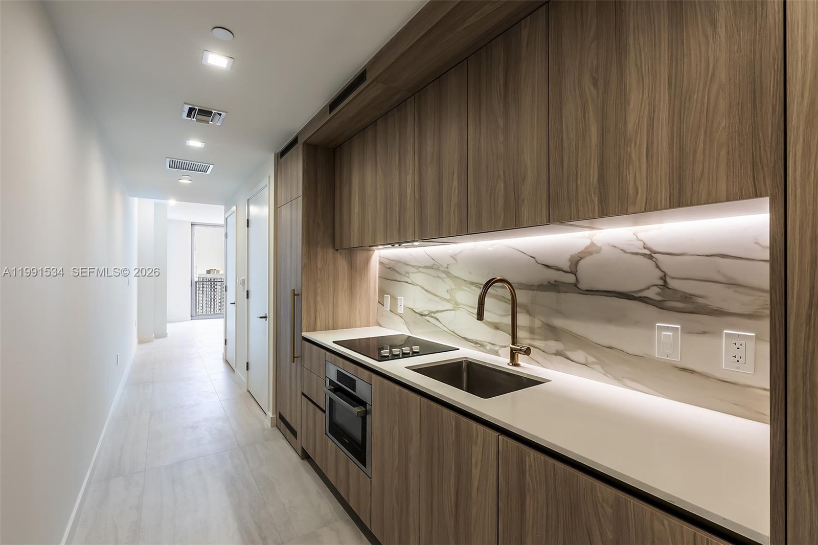 77 SE 5th Street # 2403