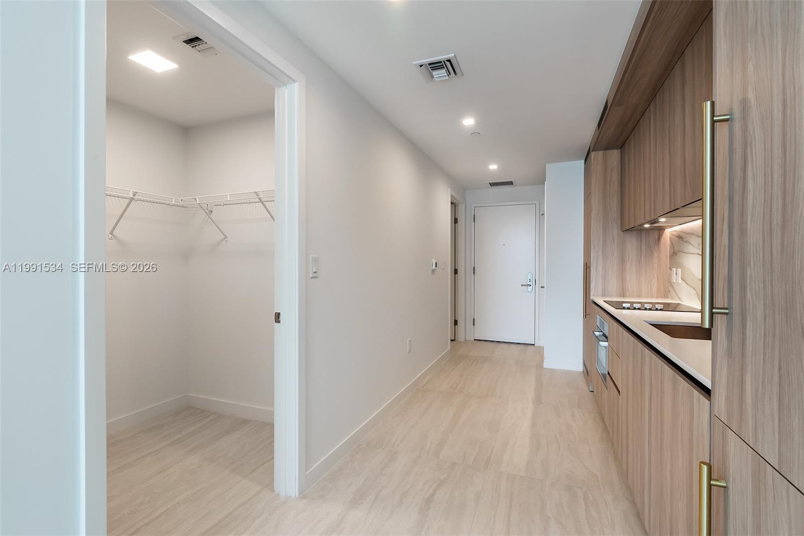 77 SE 5th Street # 2403