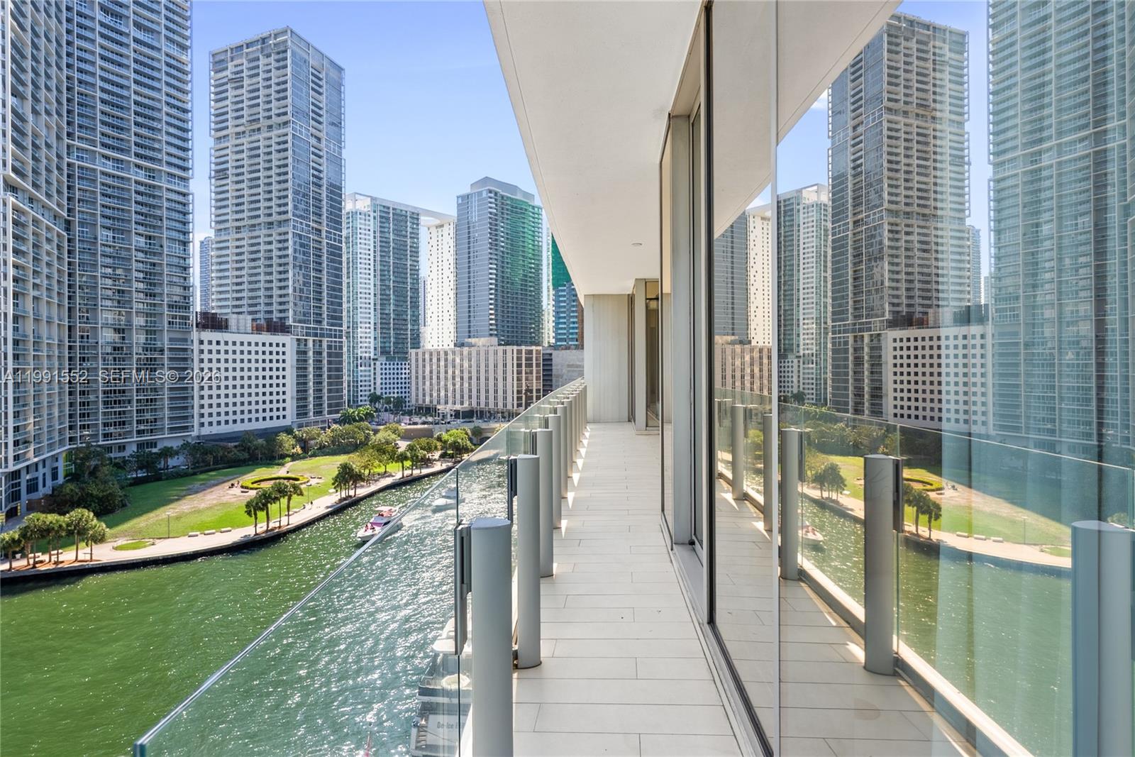 300 Biscayne Boulevard Way # 901E