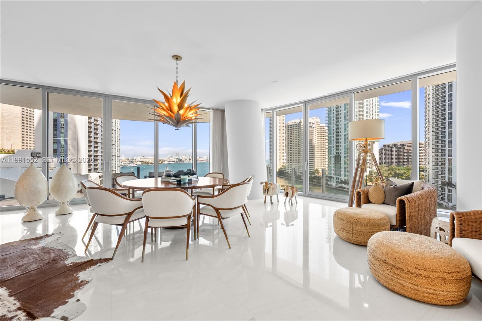 300 Biscayne Boulevard Way # 901E