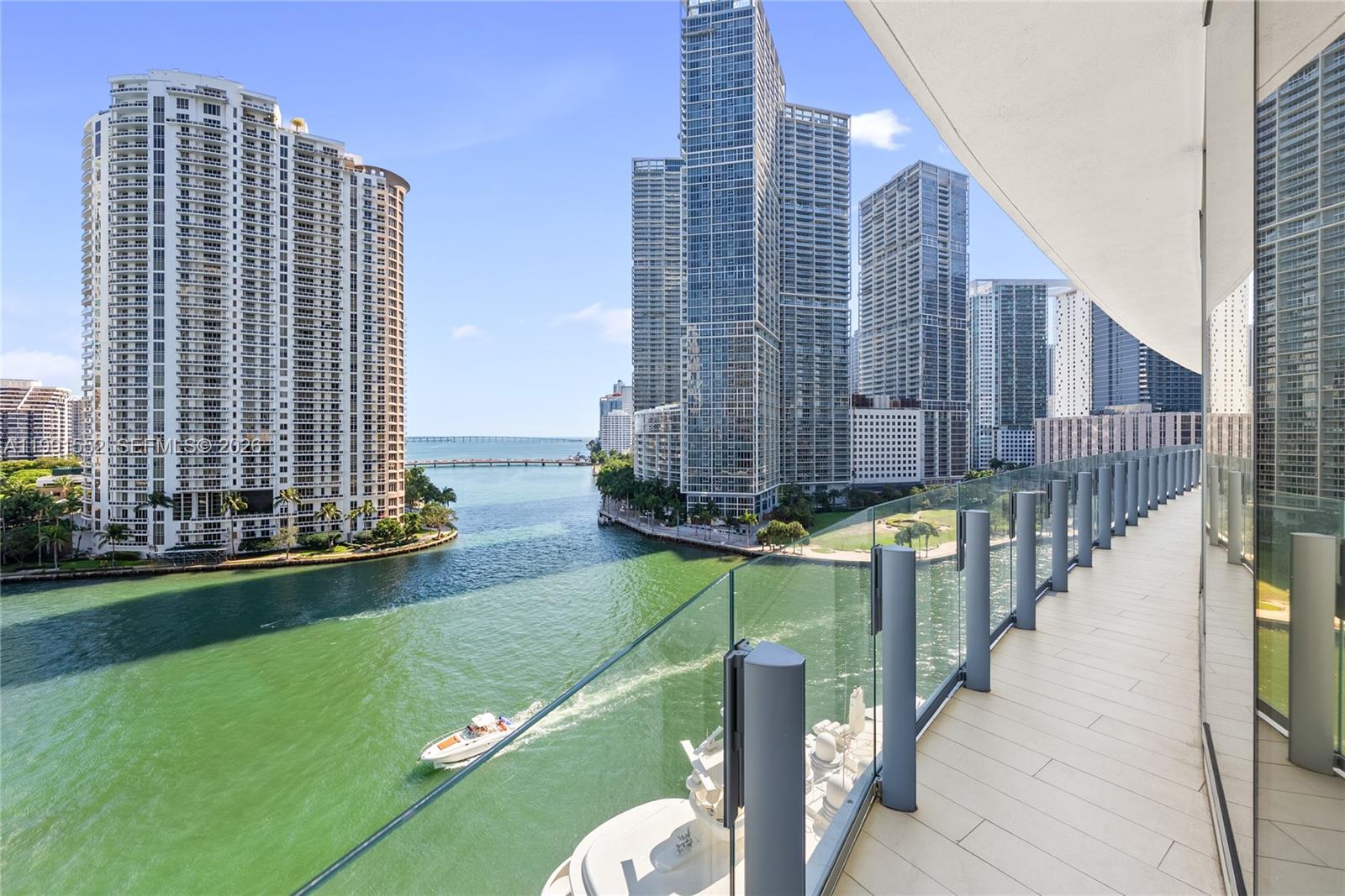 300 Biscayne Boulevard Way # 901E