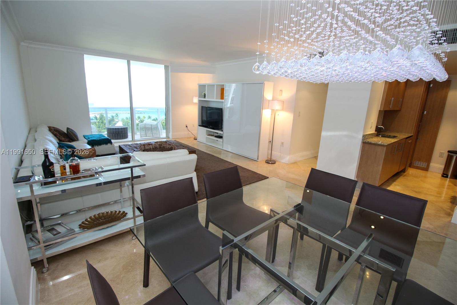 10275 Collins Ave # 833