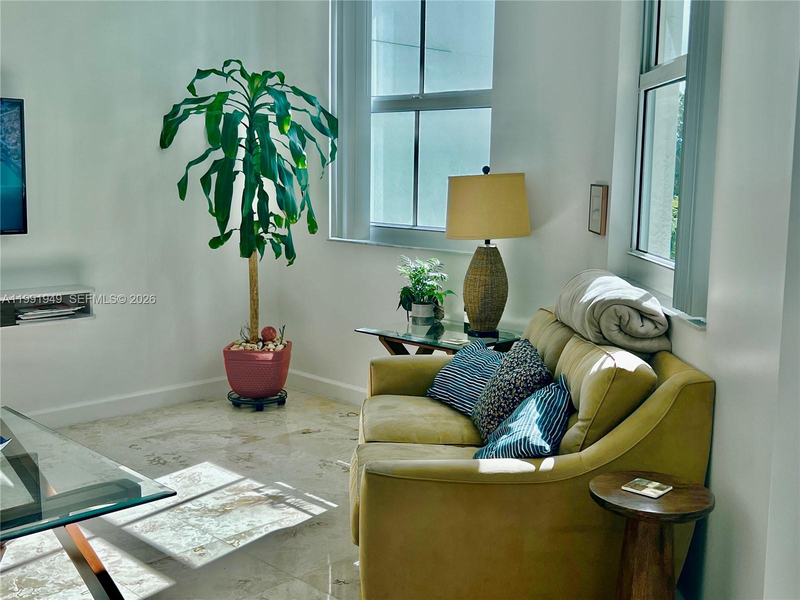 9172 Collins Ave # 305
