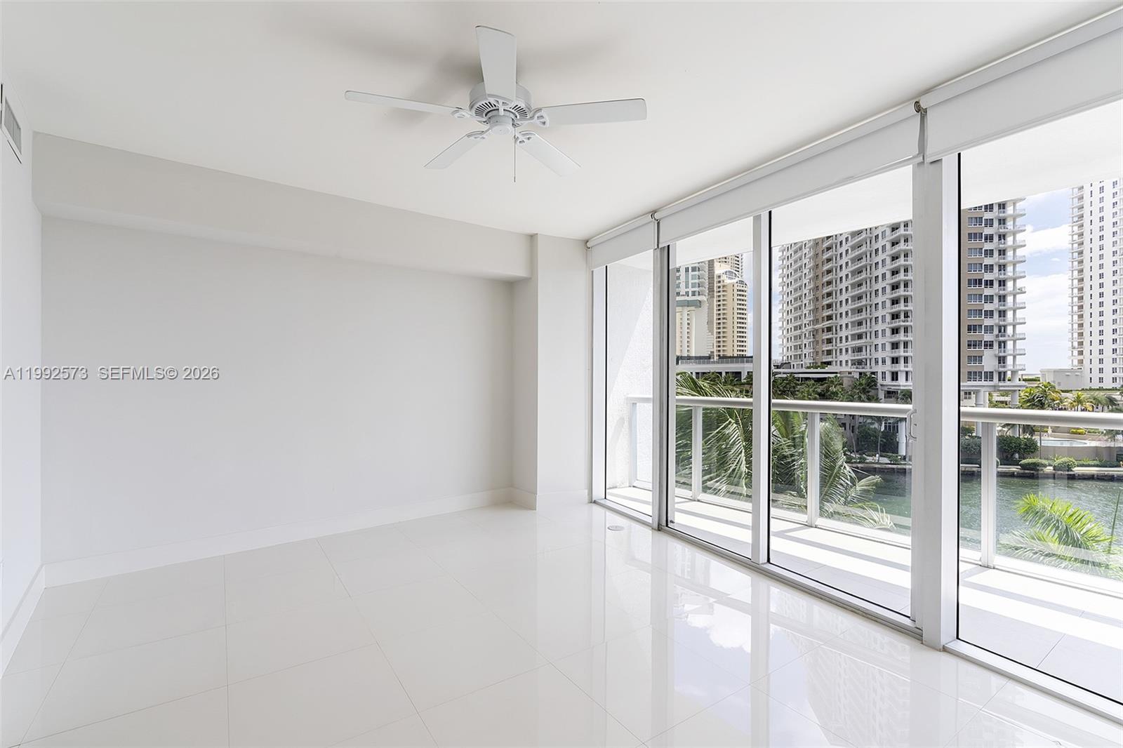 495 Brickell Ave Unit: BAY407