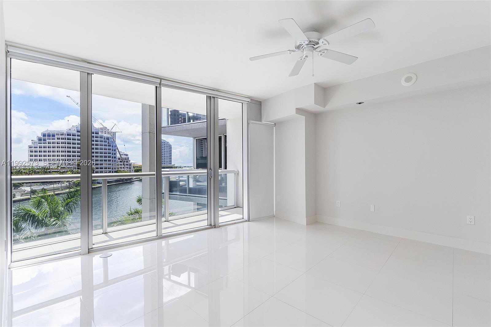 495 Brickell Ave Unit: BAY407