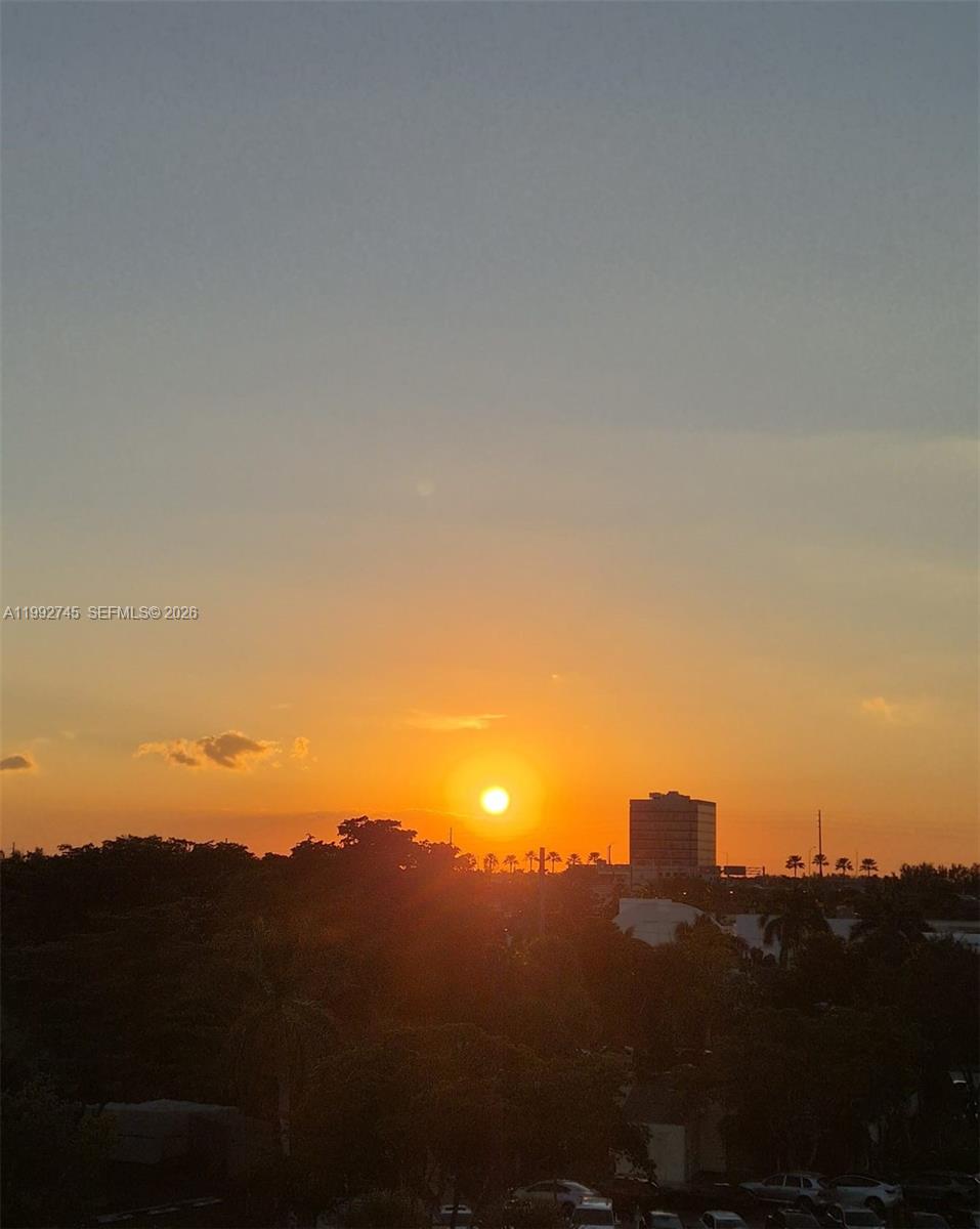 20400 W Country Club Dr # 605