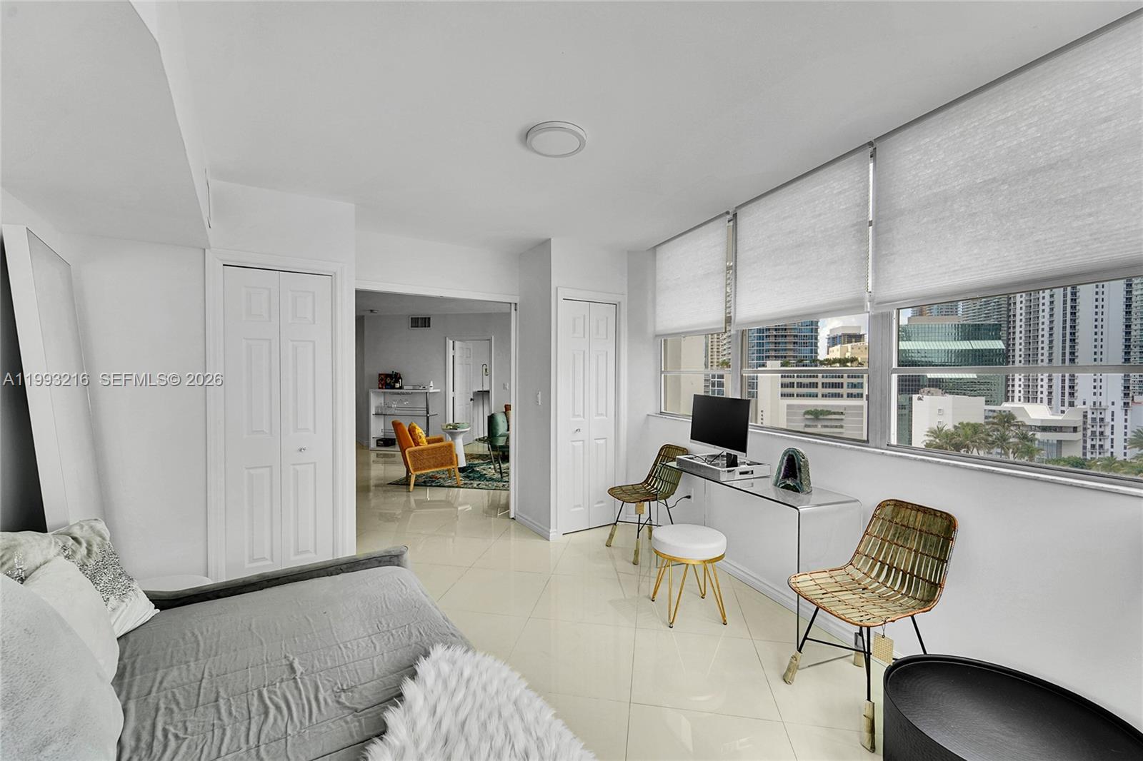 825 Brickell Bay Dr # 2048