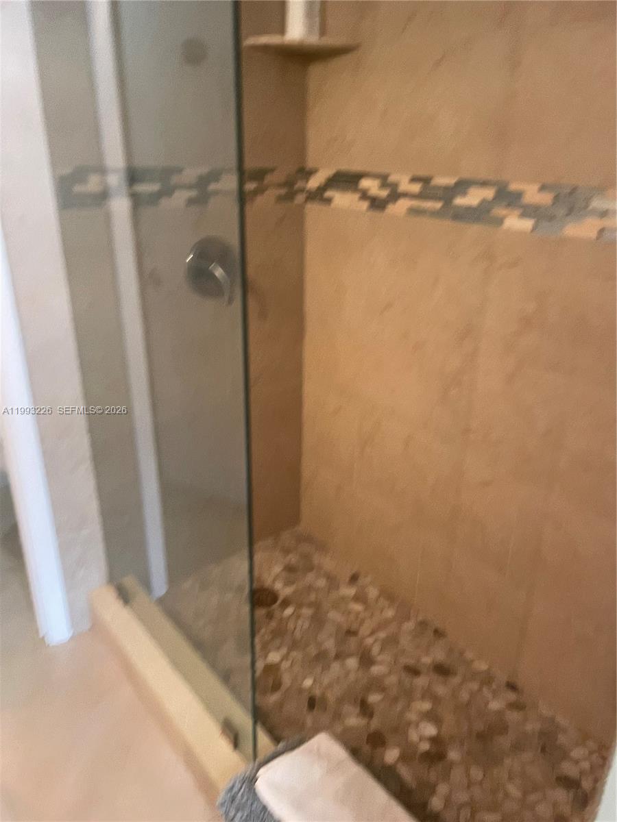 6386 N Milk Wagon Ln