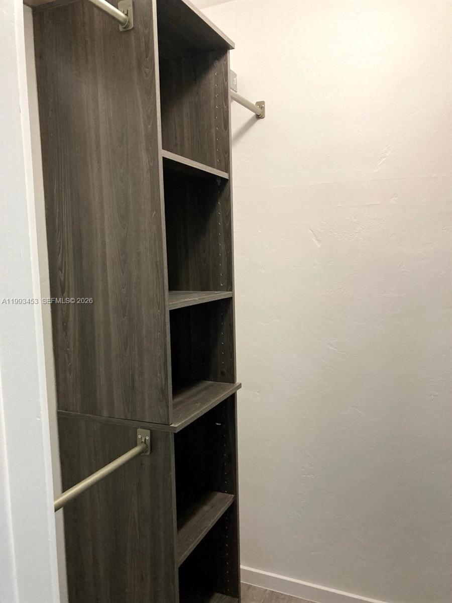 1002 NE 119th St # F