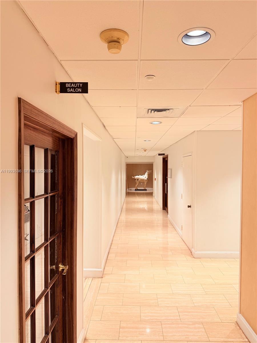 2333 Brickell Ave # 1407