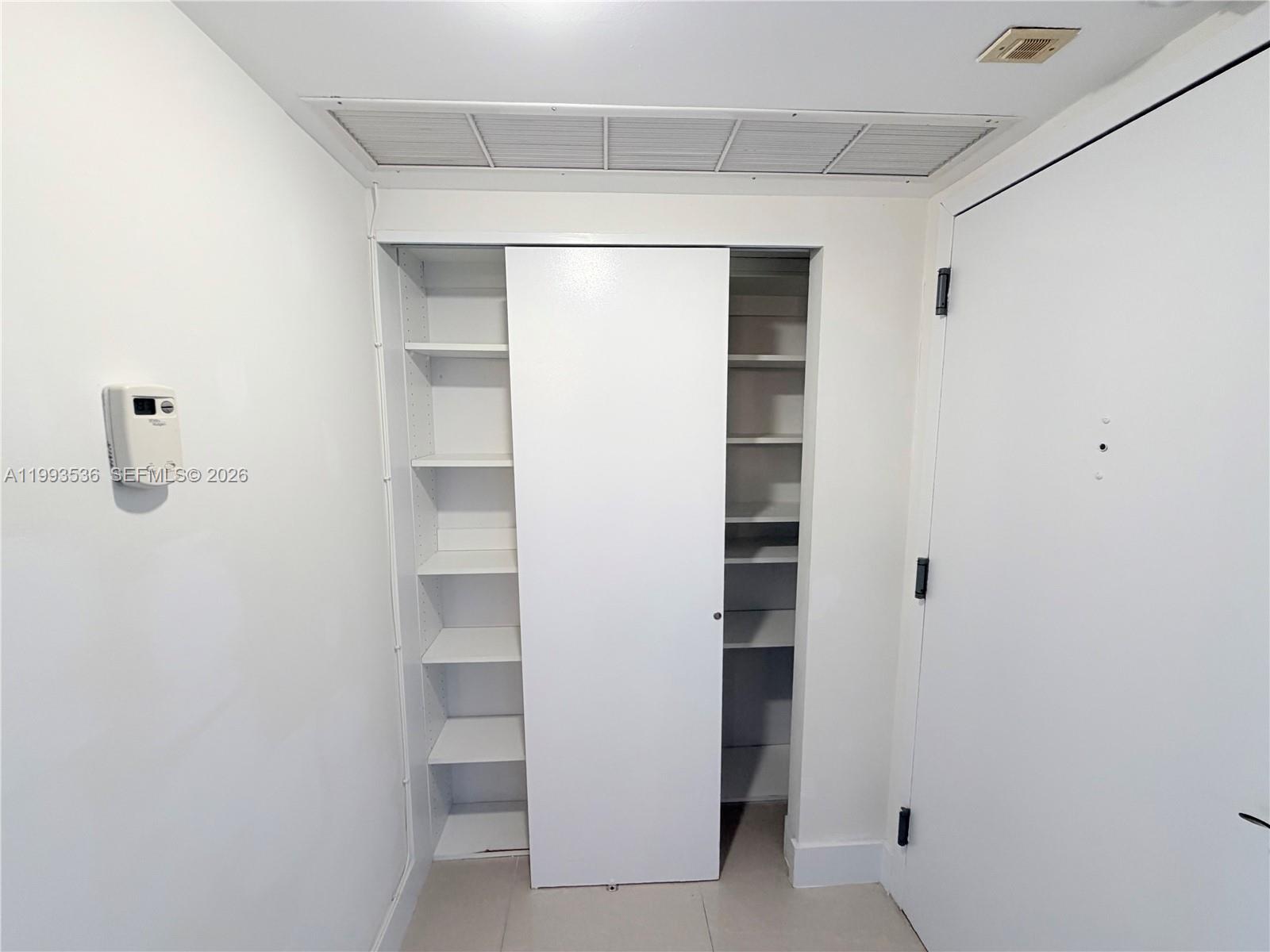 2333 Brickell Ave # 1407