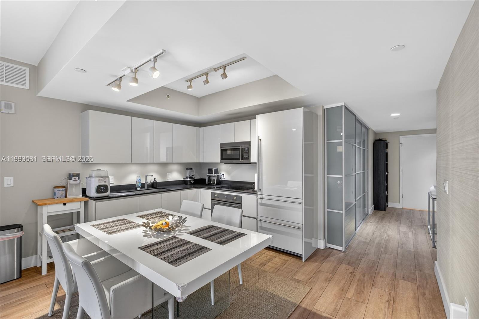 1010 E Brickell Ave # 2611