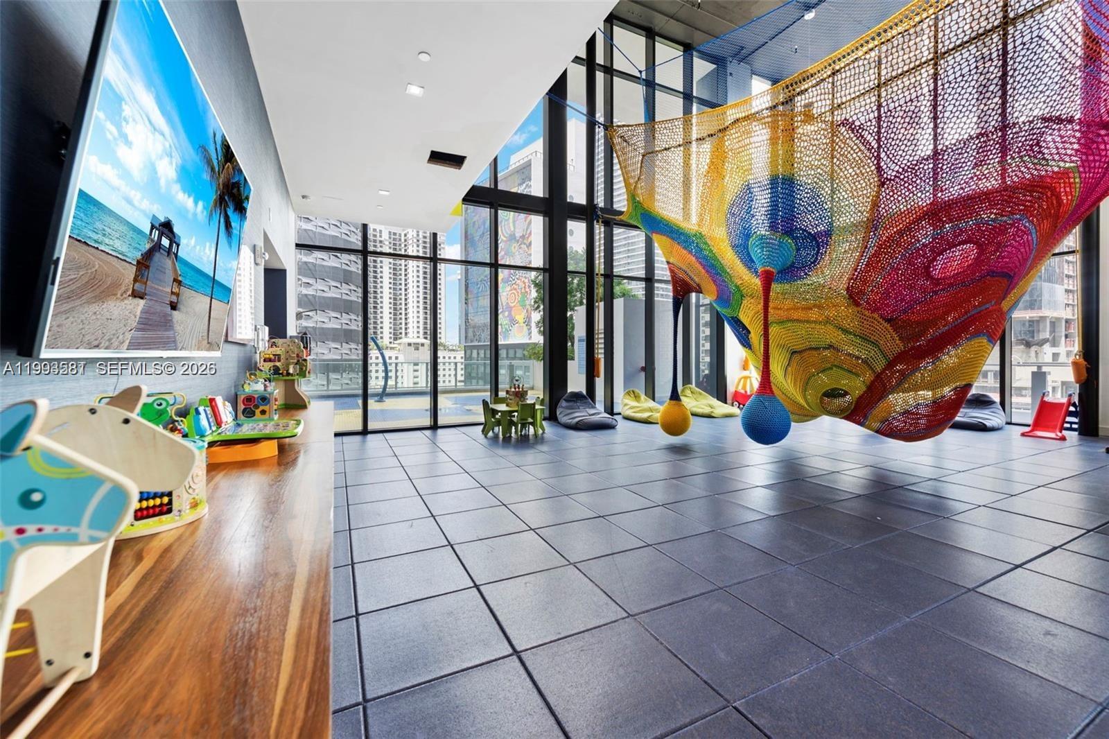1010 E Brickell Ave # 2611