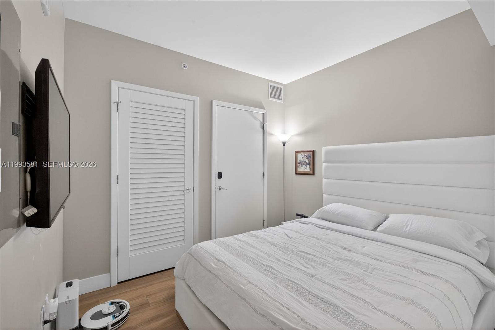 1010 E Brickell Ave # 2611