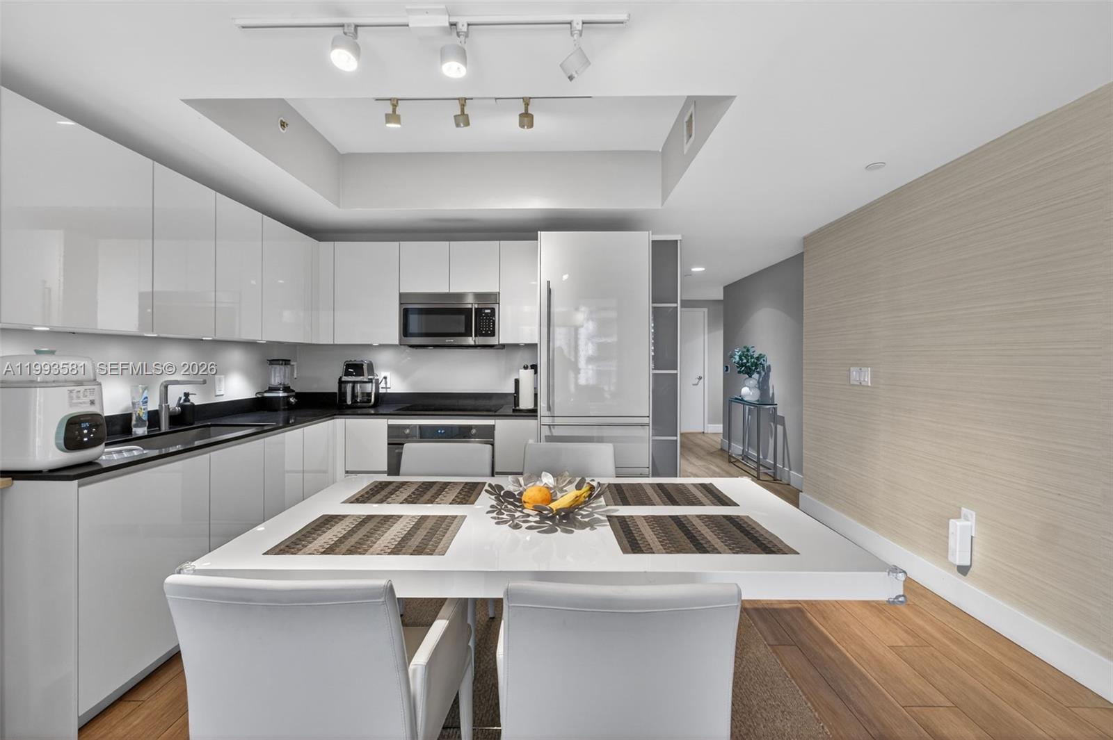 1010 E Brickell Ave # 2611