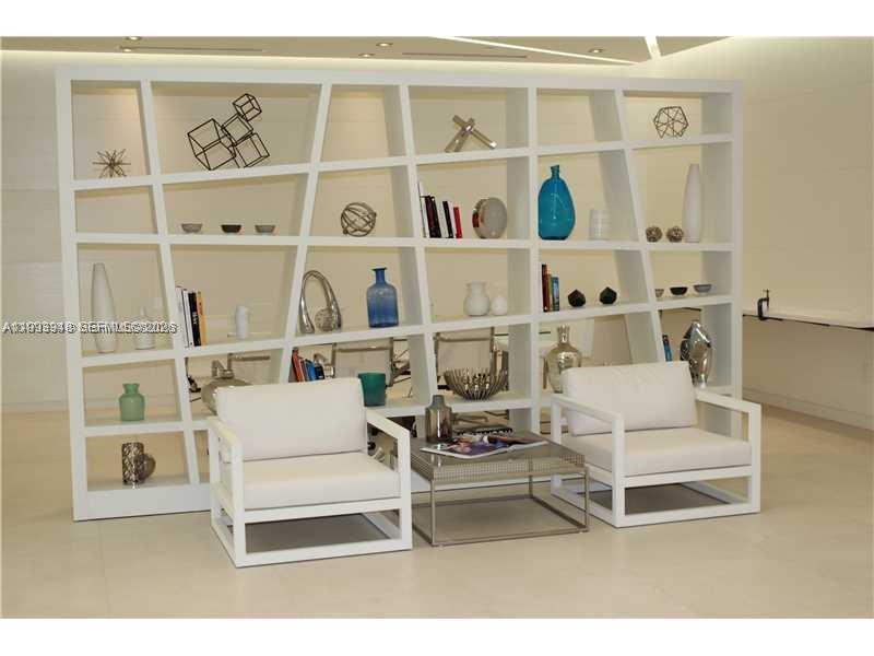 4250 Biscayne Blvd # 815