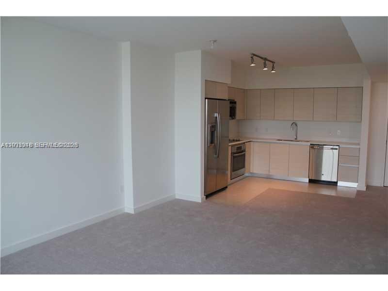 4250 Biscayne Blvd # 815