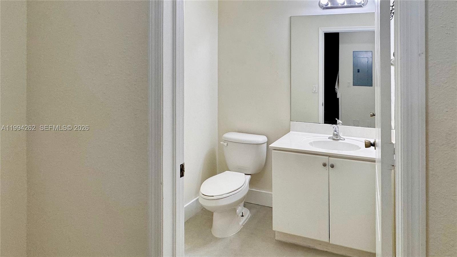 22631 SW 88th Pl # 18 Unit: 2-18