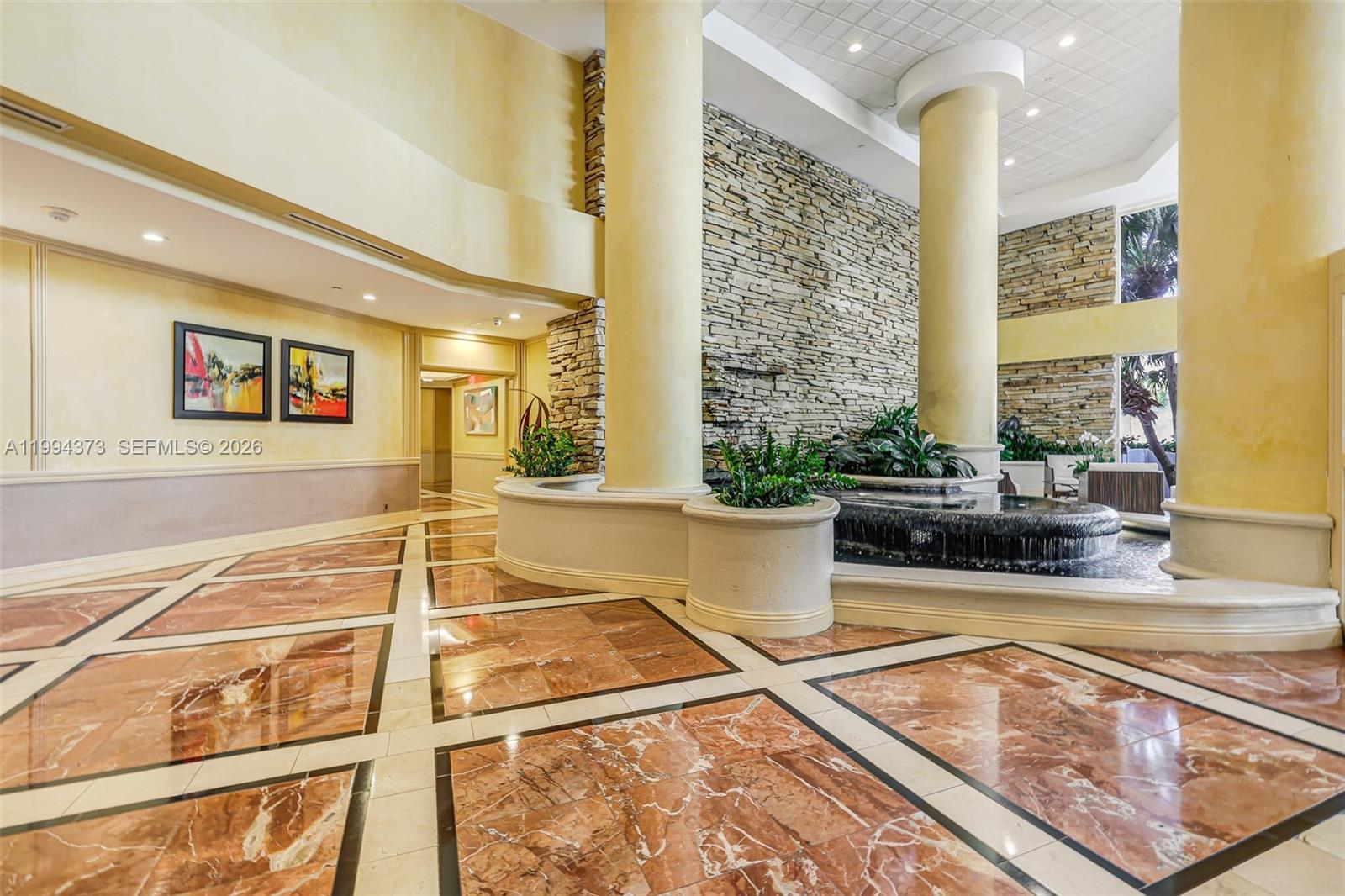 20281 E Country Club Dr # 1412