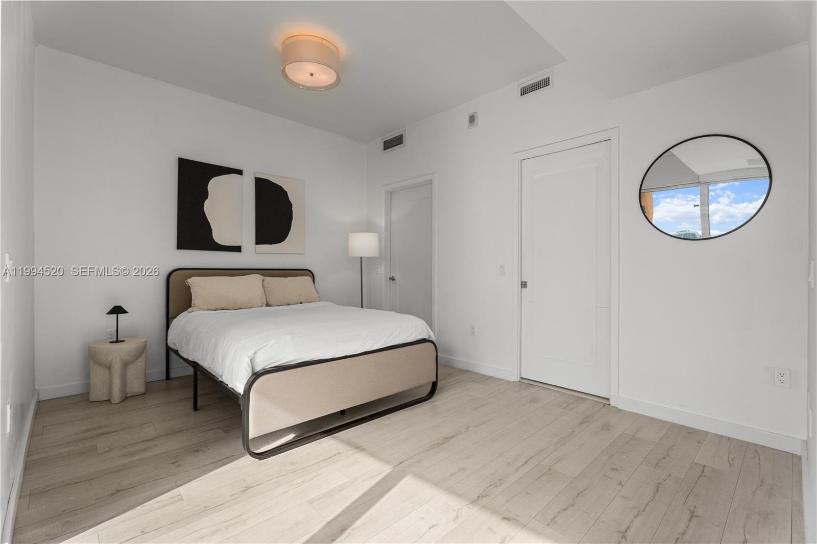 601 NE 27th St # 1202